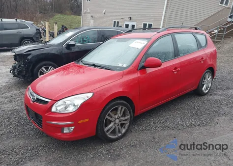 2010 Hyundai Elantra Touring Se z USA, uszkodzony, nr VIN KMHDC8AE4AU077588